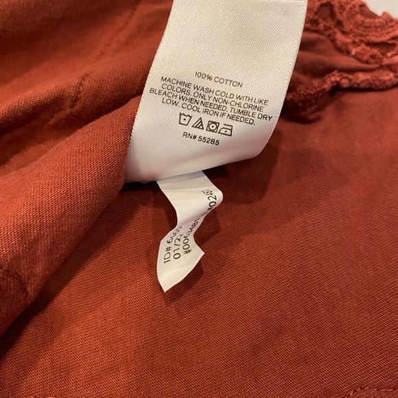 Express Lace Cap Sleeve Top - Picture 9 of 10